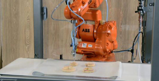 cake-decoration-robot cake-decoration-robot